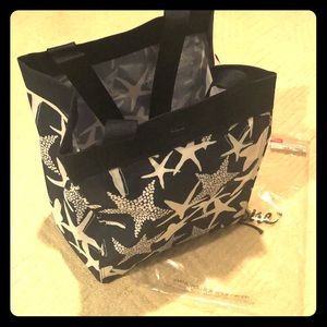 Thirty One essential storage tote